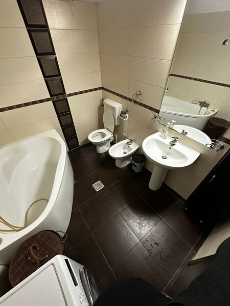 Bucurestii Noi, garsoniera dubla, 3 min. de metrou Jiului,