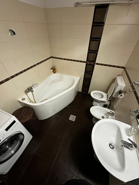 Bucurestii Noi, garsoniera dubla, 3 min. de metrou Jiului,